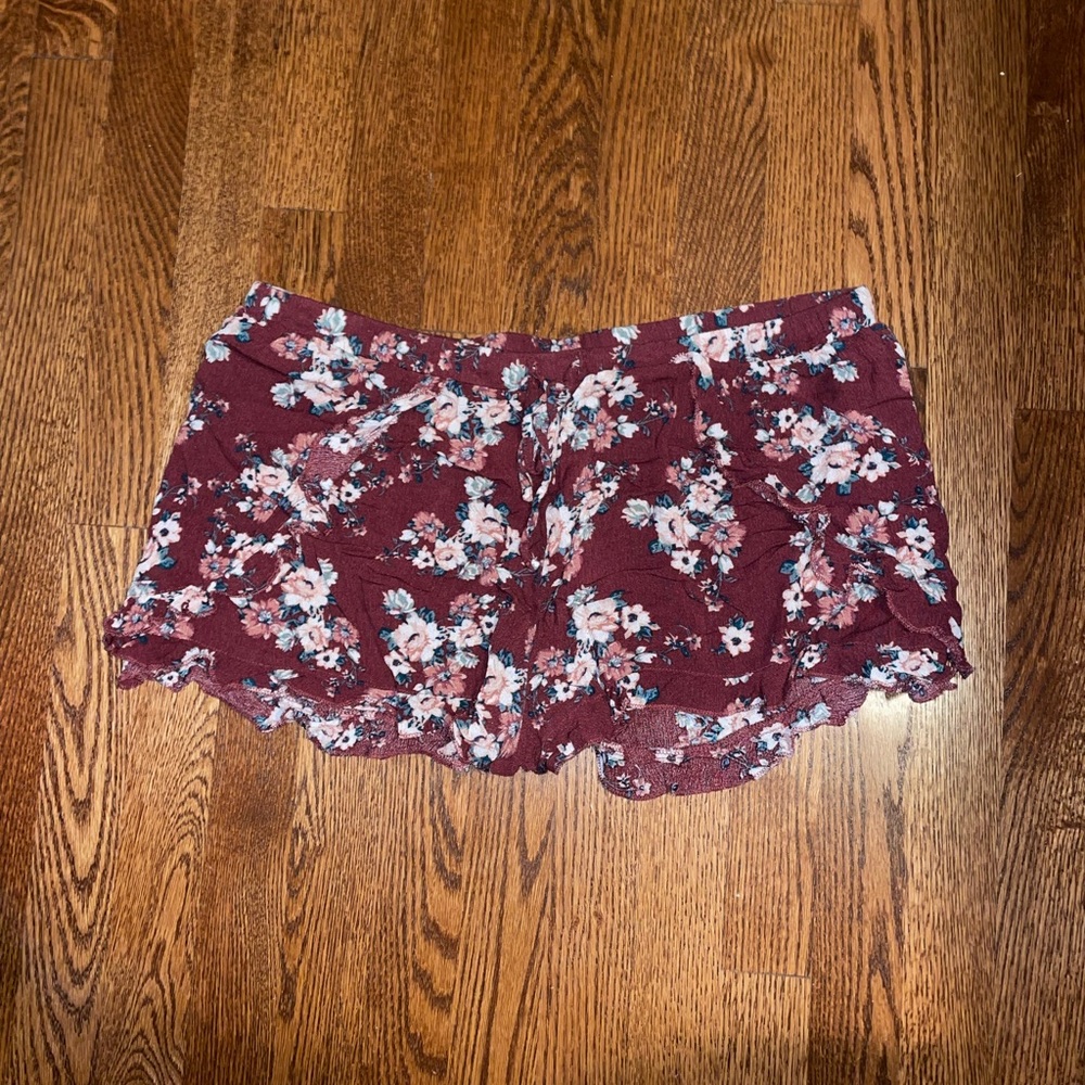 American Eagle Outfitters Flowy Floral Shorts